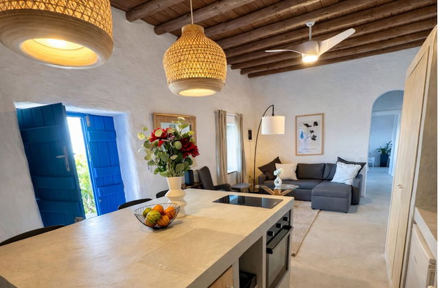 Villa Kotseli: Traditional Stone House with Pool & Sunset Sea Views - Foto 15