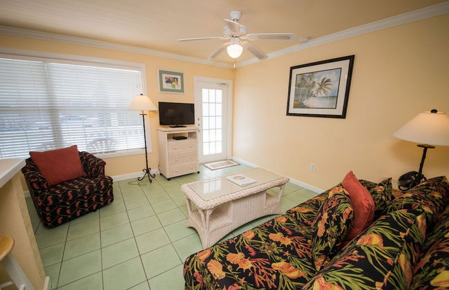 Tradewinds Beach Resort - Foto 34