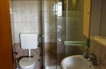 Apartmani Rozi - Photo 18