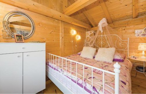 One-Bedroom Holiday Home In Danilo - Photo 18