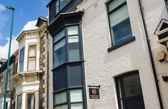 Coastline Villas - Heart of Redcar 1 & 2 Bed Apartments, ideal for contractors and holidayers - Foto 2