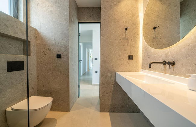 Aethra Grand- Luxury 5-bed Villa 850m From Beach - Foto 46