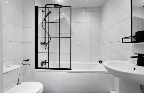 Poets Court 2 Bedroom Apartment Close To Birmingham - Foto 12