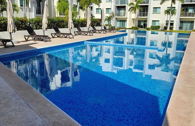 Gorgeous Apartment Hoestel Long Island! - Photo 30