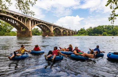 Urban Farmhouse-Sleeps 8 - Foto 13