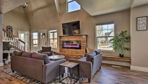 Spacious Home With Hot Tub - Foto 2