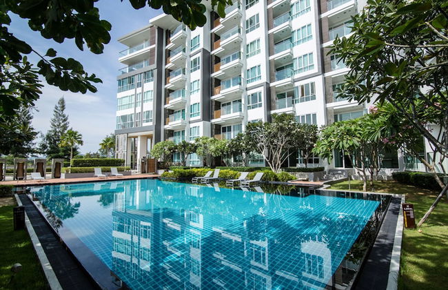 First Choice Grand Suites - Photo 28