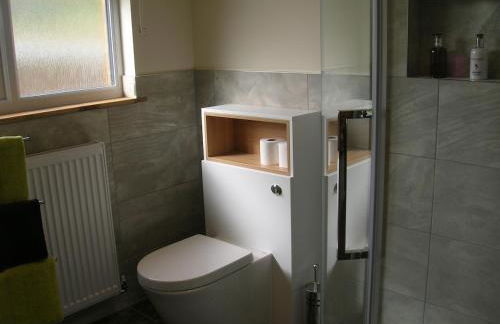 Woodland Lodge Hot Tub Sleeps 6 - Photo 20