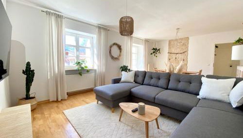 Best Butler Boho Boutique City Apartment Netflix - Foto 2