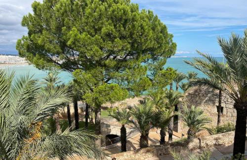 Beachfront, pool, air conditioning, 3 bedrooms, sea view - Photo 16