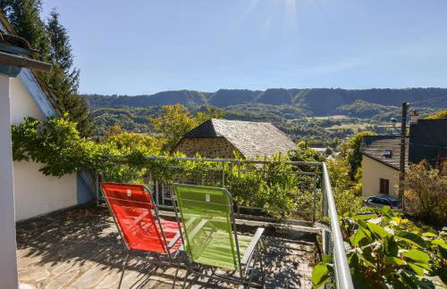 Vic-sur-Cère Family Nest - Photo 1