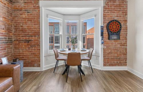 Top Floor - Mass Ave in Heart of Indy with Balcony - Foto 12