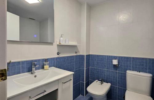 Apartamento con piscina en una preciosa playa - Foto 32