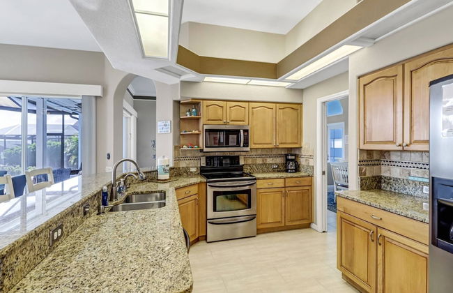 Cape Coral Pool Home With Boat Lift, Access to Gulf - Foto 52