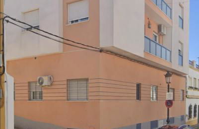 Esperanza free parking by Staycare - Photo 2