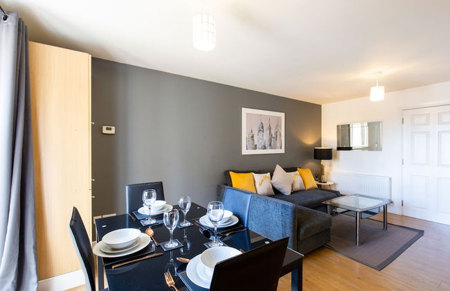 Velvet 1-bedroom Apartment The Clockhouse, Hoddesdon - Photo 26