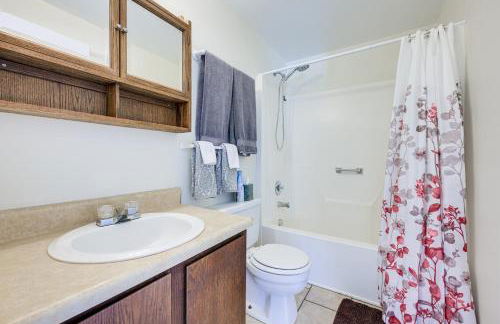 Dog-Friendly Montana Home with Deck and Fenced-In Yard - Foto 12