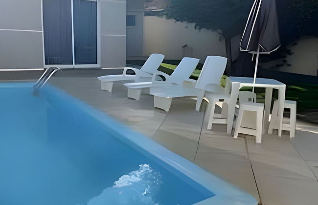 Casa com piscina 5 suites 1 quarto e AC - Photo 31