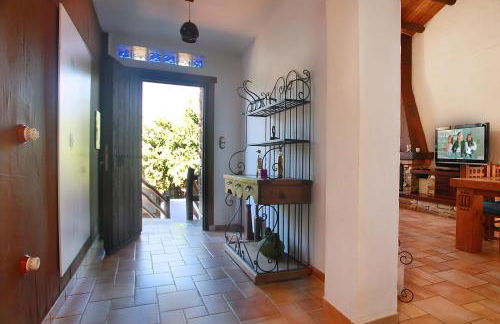 Encantadora casa con piscina privada y chimenea - Foto 6