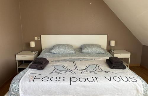 Villa des pontons Maison 5 chambres avec grand jardin clos et belle terrasse séjour spacieux lumineux à 2 kms de la plage d'Arromanches près de Bayeux, Omaha beach - table de ping pong - garage - Foto 22