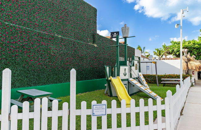 Beachscape Kin ha Villas & Suites - Photo 32