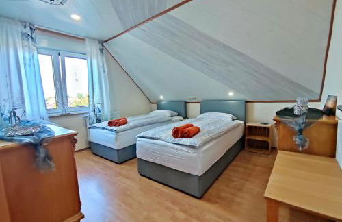 Mones Monteur- und Ferienwohnung - Foto 8