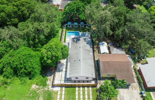 Fresh Modern With Pool Oasis - Foto 25