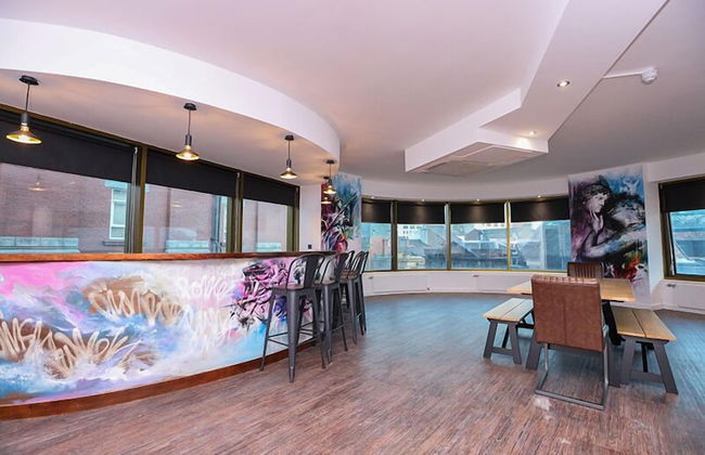 The Bling Hotel by UStay - Photo 16