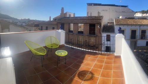 Casa Vera, vistas en el corazon de la ciudad - Photo 2