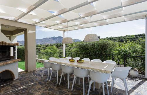 Villa Elodia with Pool & Garden in Heart of Crete - Foto 17