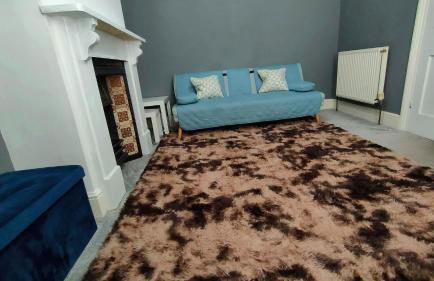 Comfortable Home Away From Home - Photo 14