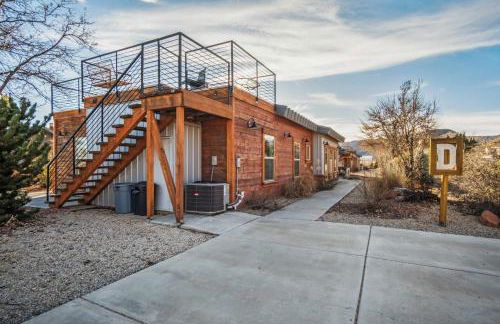 Timber & Tin D 2Bed 2Bath w Pool & Rooftop Deck - Foto 15