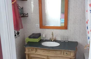 Bungalow con encanto, 100m2, a 800 m de la playa - Photo 35