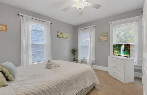 Housepitality - Harrison Mansion - Great Location - Photo 6