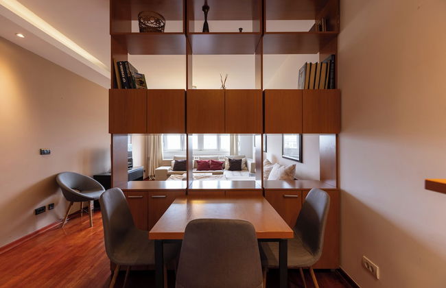 Central Park Apartments - Photo 18