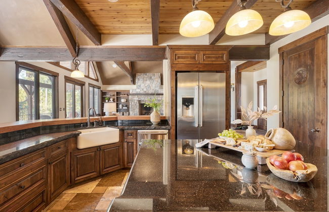 Big Pine by Avantstay Stunning Secluded Oregon Home w/ Hot Tub - Foto 11