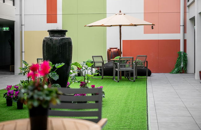 Sunrise Garden Suites - Photo 44