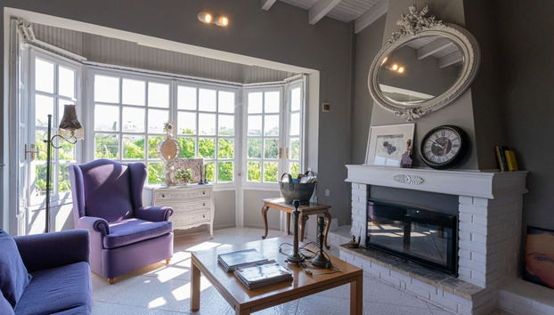 Serene Seaside Bliss - Lush Secluded Garden Oasis - Foto 3, Habitación