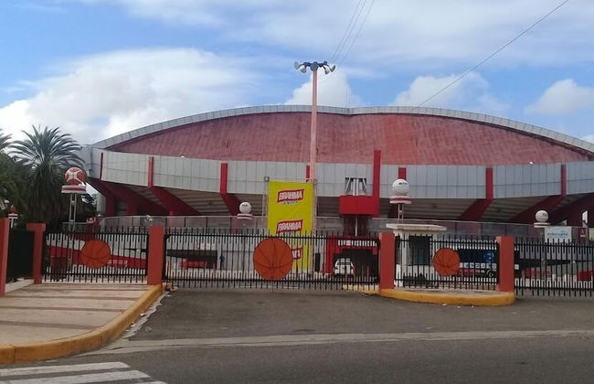 Confidence Luxurious Apartment - Photo 23