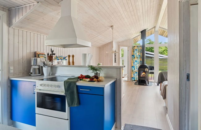 "Thrym" - 200m from the sea - Foto 18