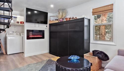 Boho Southwest Modern Unit 3 with Butte Mtn Views - Foto 2
