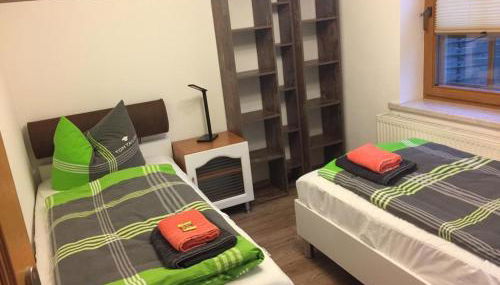 Zur alten Fahrschule - Foto 3