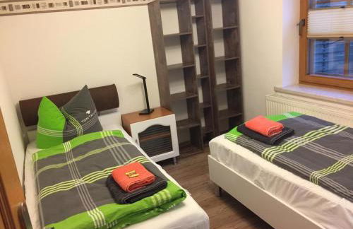 Zur alten Fahrschule - Foto 3