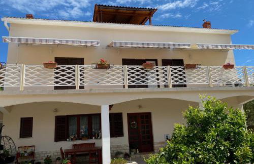 Apartments by the sea Lun, Pag - 11781 - Photo 1