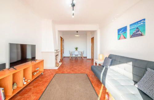 GuestReady - Charming stay with a terrace - Foto 9