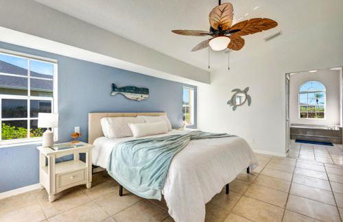 Spacious Canal-View Home with Pool and Game Room - Foto 33