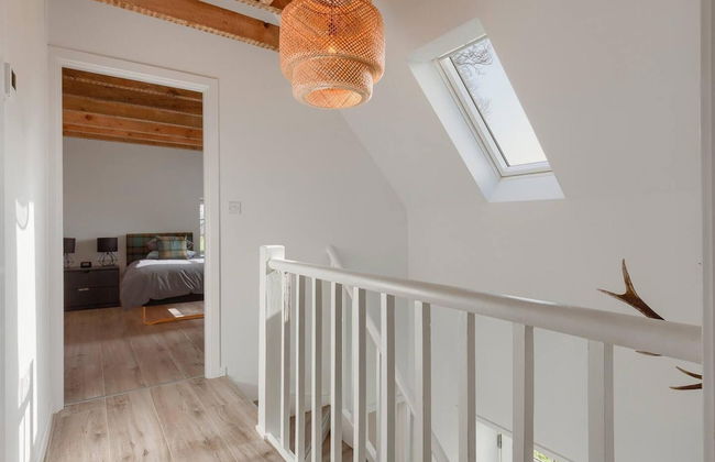 Dalveich Cottage W/hot tub & Stunning Views - Photo 8