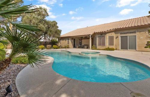 Vegas Retreats Pool, Arcade, Fun, 10min from Airport and the Strip - Foto 34