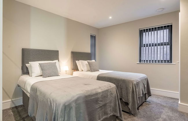 Celador Apartments - Bond House - Photo 14