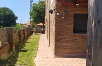 Chalet moderno con PISCINA en Calafell - Foto 2